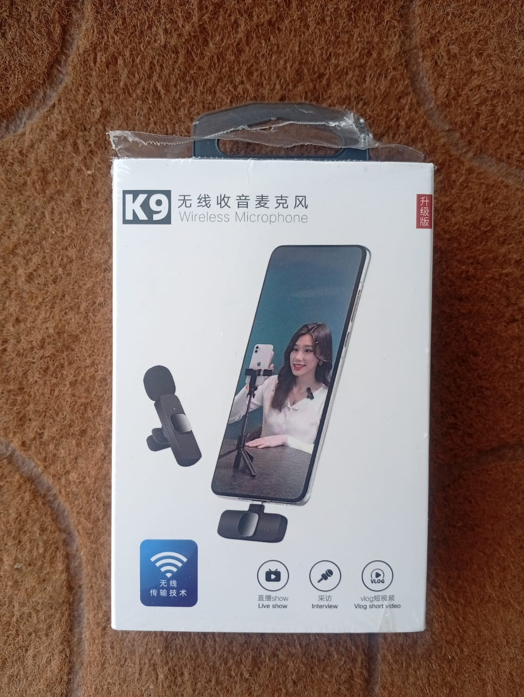 9 Collar Wireless Microphone iPhone/Android & Type C Supported Wireless Microphone With ( i Phone Connector )
